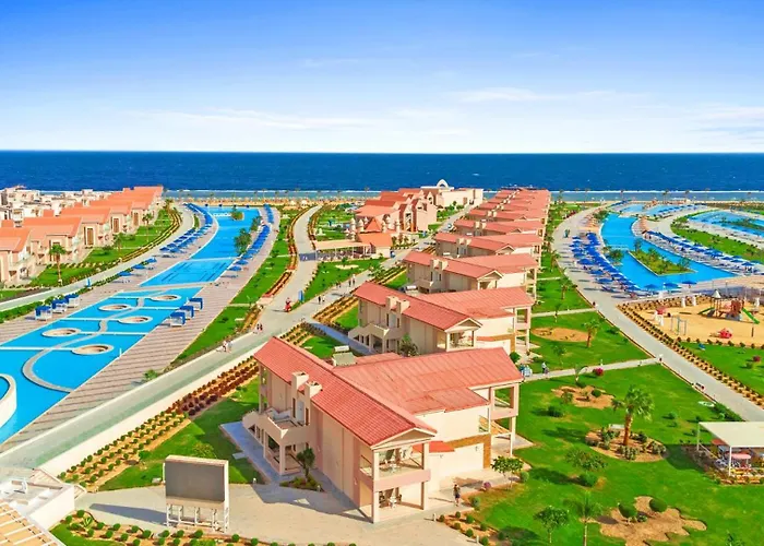 Pickalbatros Sea World - Marsa Alam- "aqua Park" Resort El Qoseir