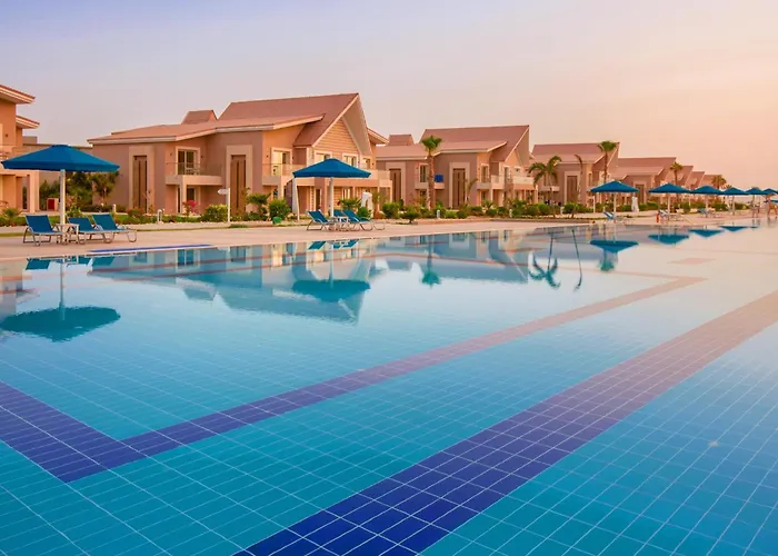 Resort Pickalbatros Sea World - Marsa Alam- "aqua Park" 5*