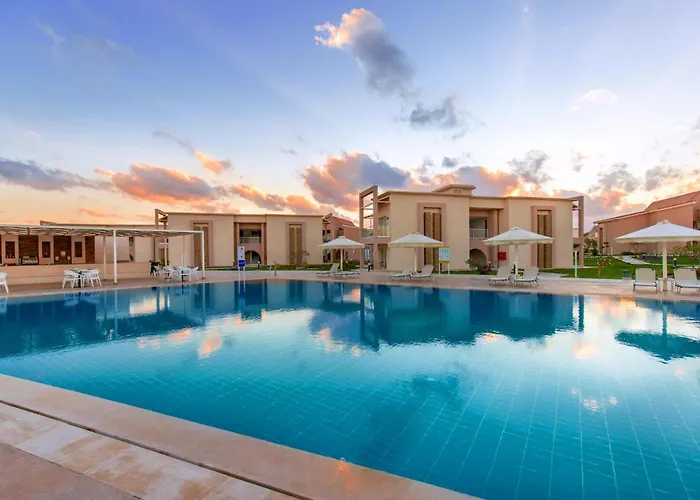 Pickalbatros Sea World - Marsa Alam- "aqua Park" 5* El Qoseir