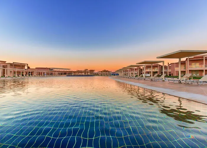 Resort Pickalbatros Sea World - Marsa Alam- "aqua Park"